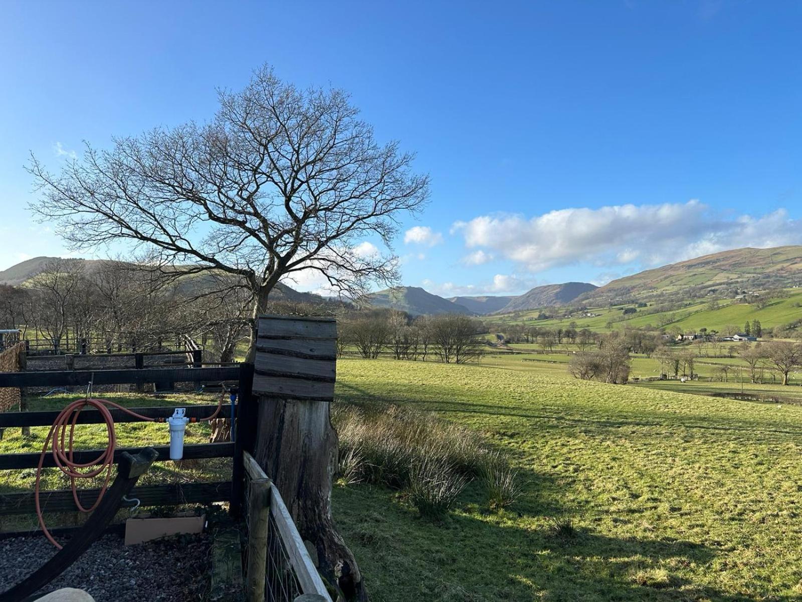 The Retreat Villa Llanrhaeadr-ym-Mochnant Eksteriør bilde