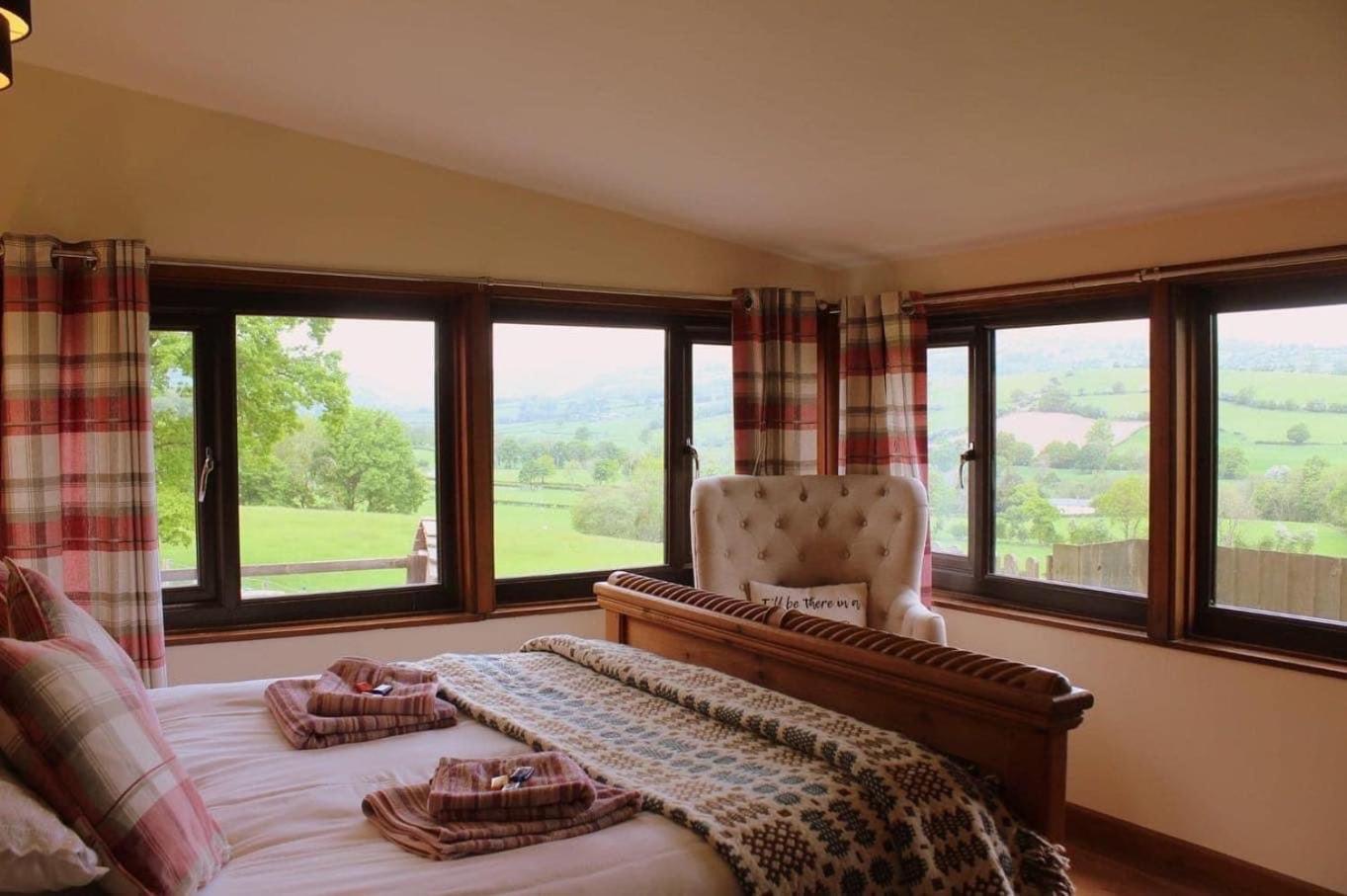 The Retreat Villa Llanrhaeadr-ym-Mochnant Eksteriør bilde